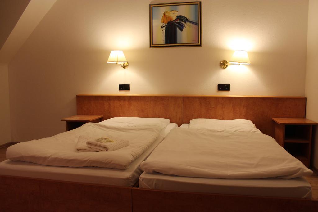Hotel Gaya Bad Soden am Taunus Rom bilde