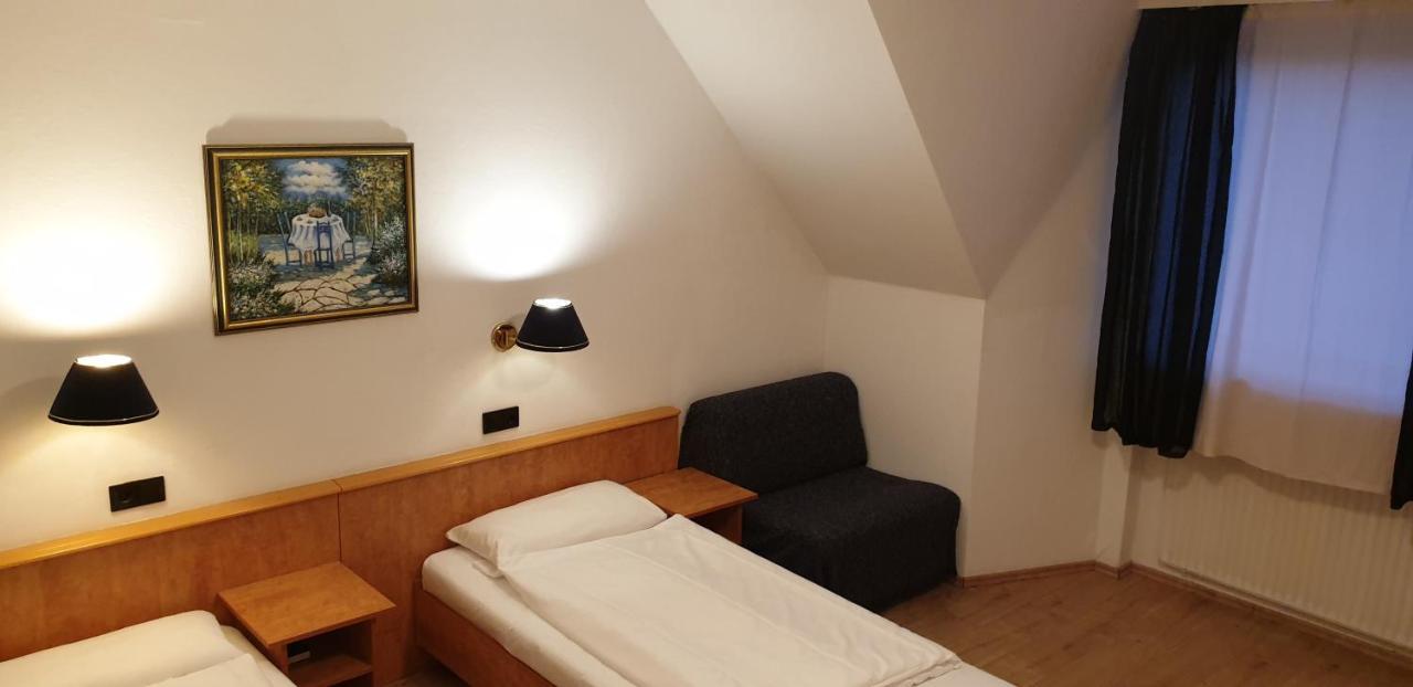Hotel Gaya Bad Soden am Taunus Eksteriør bilde